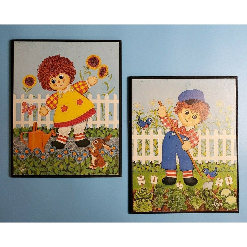 VINTAGE RAGGEDY AND ANDY SET OF 2 LITHOGRAPH HANGING PICTURES STAPCO BY LYN